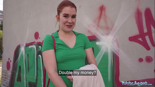 Public Agent Kaira rolls off my condom to feel me bareback inside her